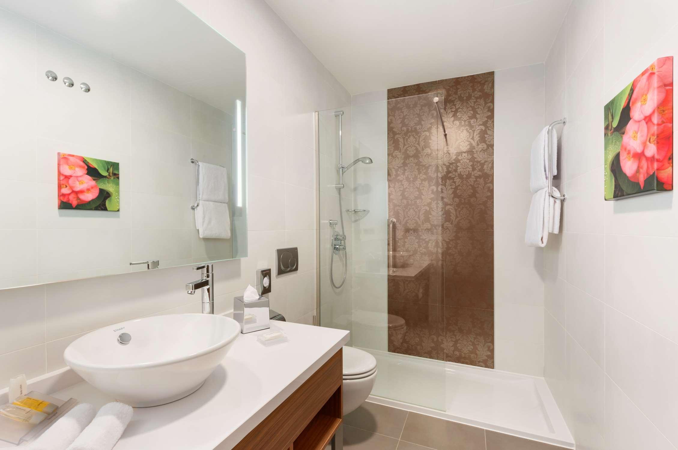 Hilton Garden Inn Sevilla Ruang foto