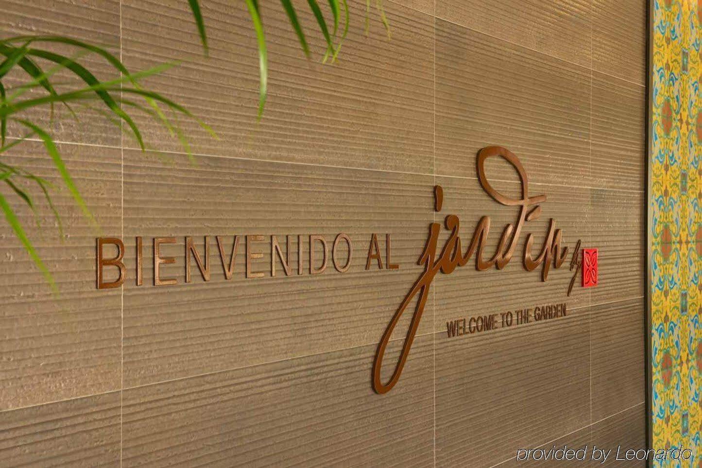 Hilton Garden Inn Sevilla Bagian luar foto